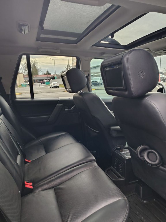 2008 Land Rover LR2 Image 5