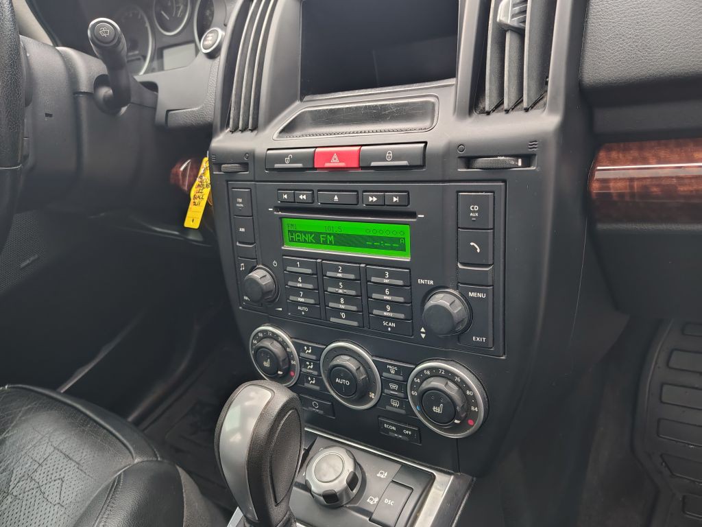 2008 Land Rover LR2 Image 6