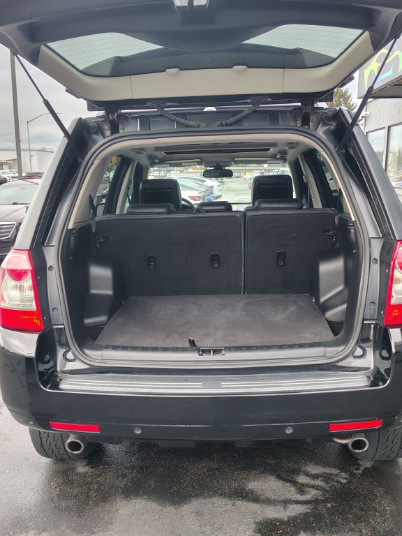 2008 Land Rover LR2 Image 10