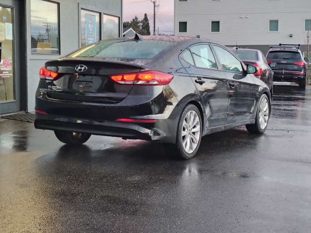 2018 Hyundai Elantra Image 13