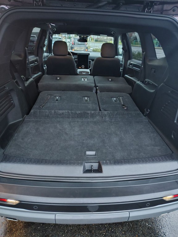 2025 GMC Acadia Image 11