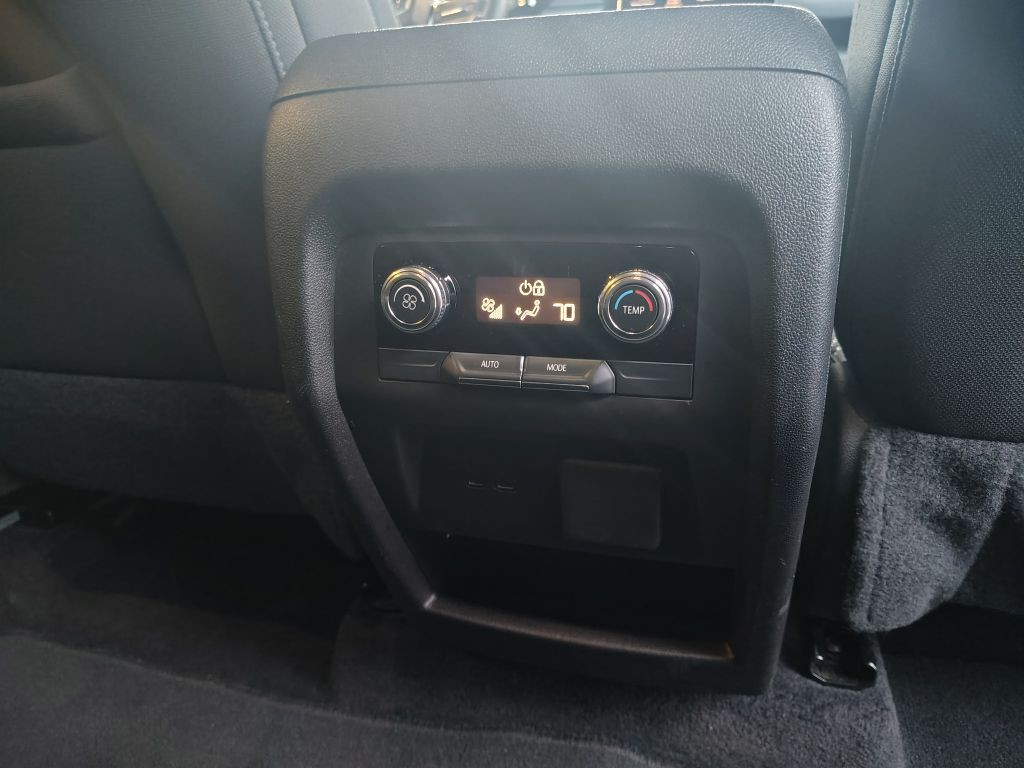 2025 GMC Acadia Image 14