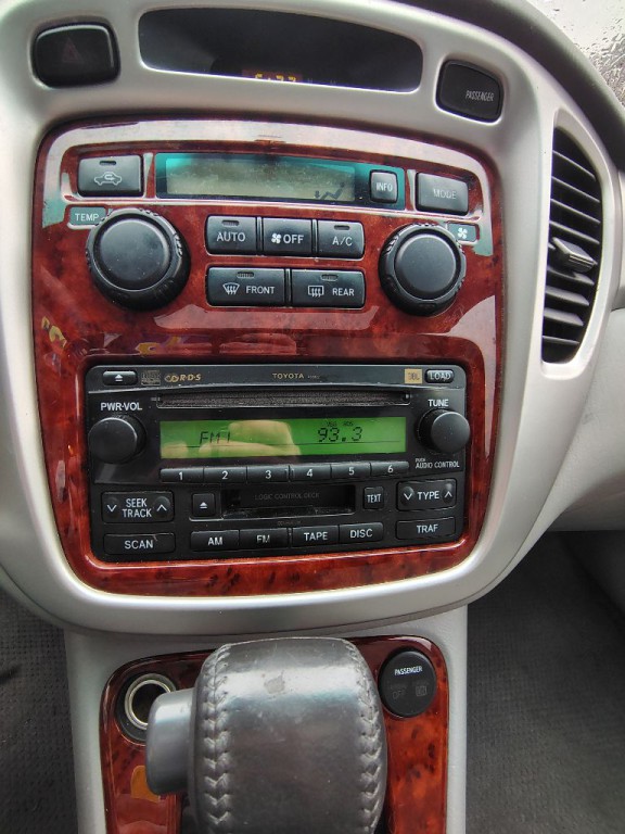 2005 Toyota Highlander Image 5