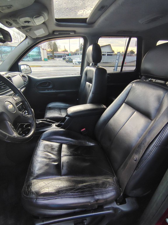 2008 Chevrolet Trailblazer Image 2