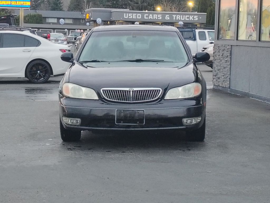 2001 INFINITI I30 Image 11