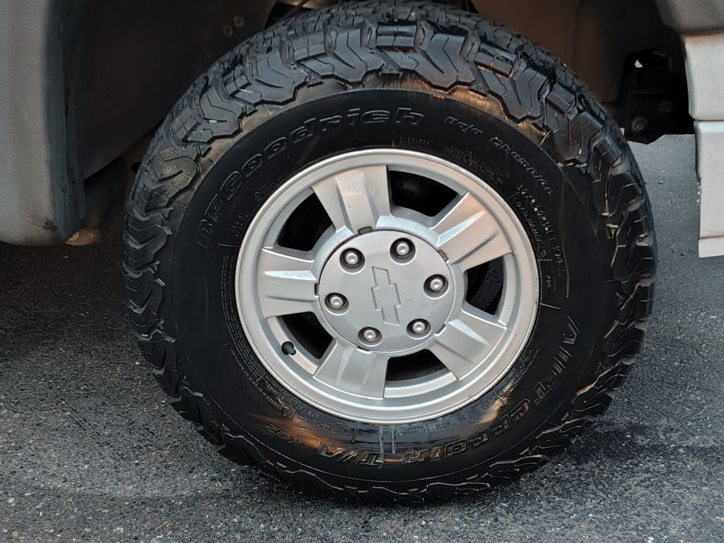 2008 Chevrolet Colorado Image 12