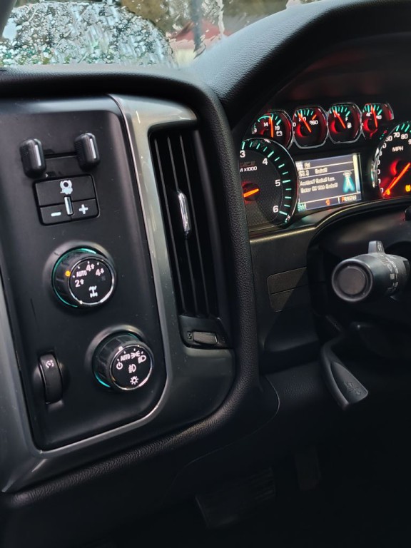 2015 Chevrolet Silverado 1500 Image 8