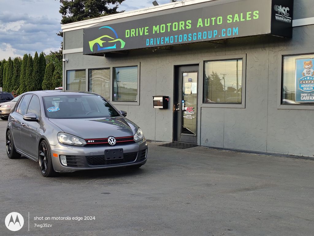 2010 Volkswagen GTI Image 22