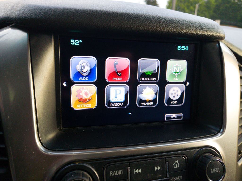 2016 Chevrolet Tahoe Image 4