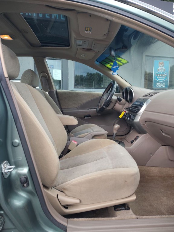 2003 Nissan Altima Image 2