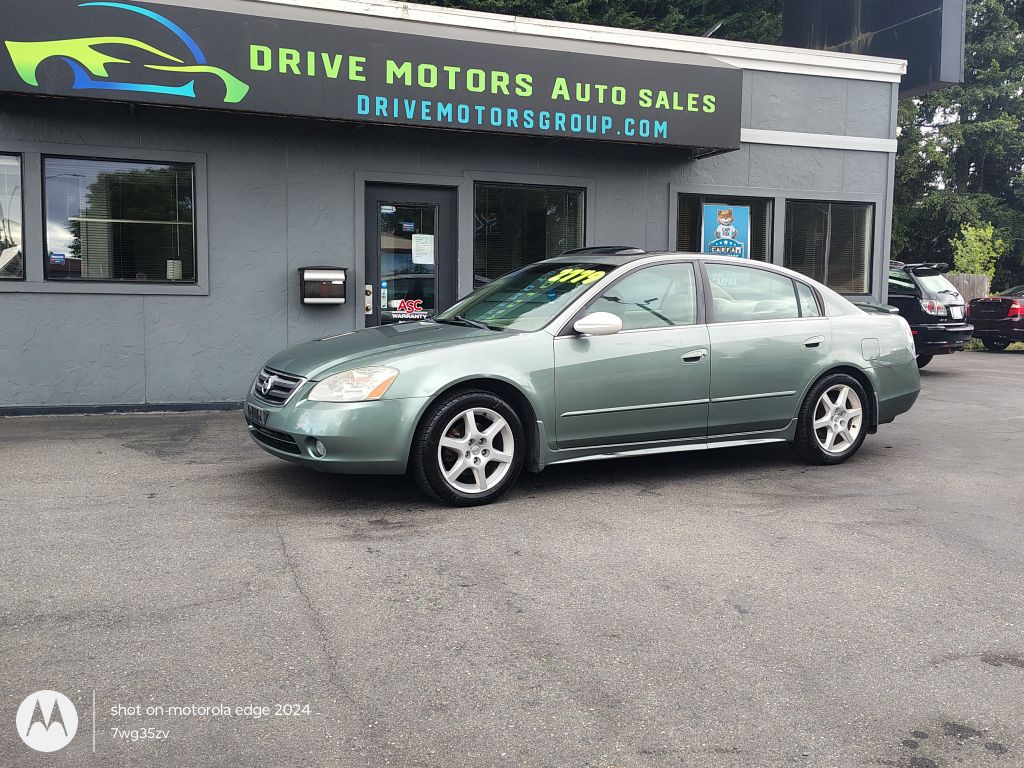 2003 Nissan Altima Image 4