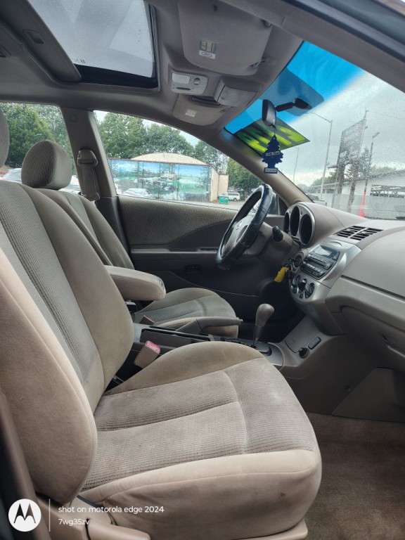 2003 Nissan Altima Image 6