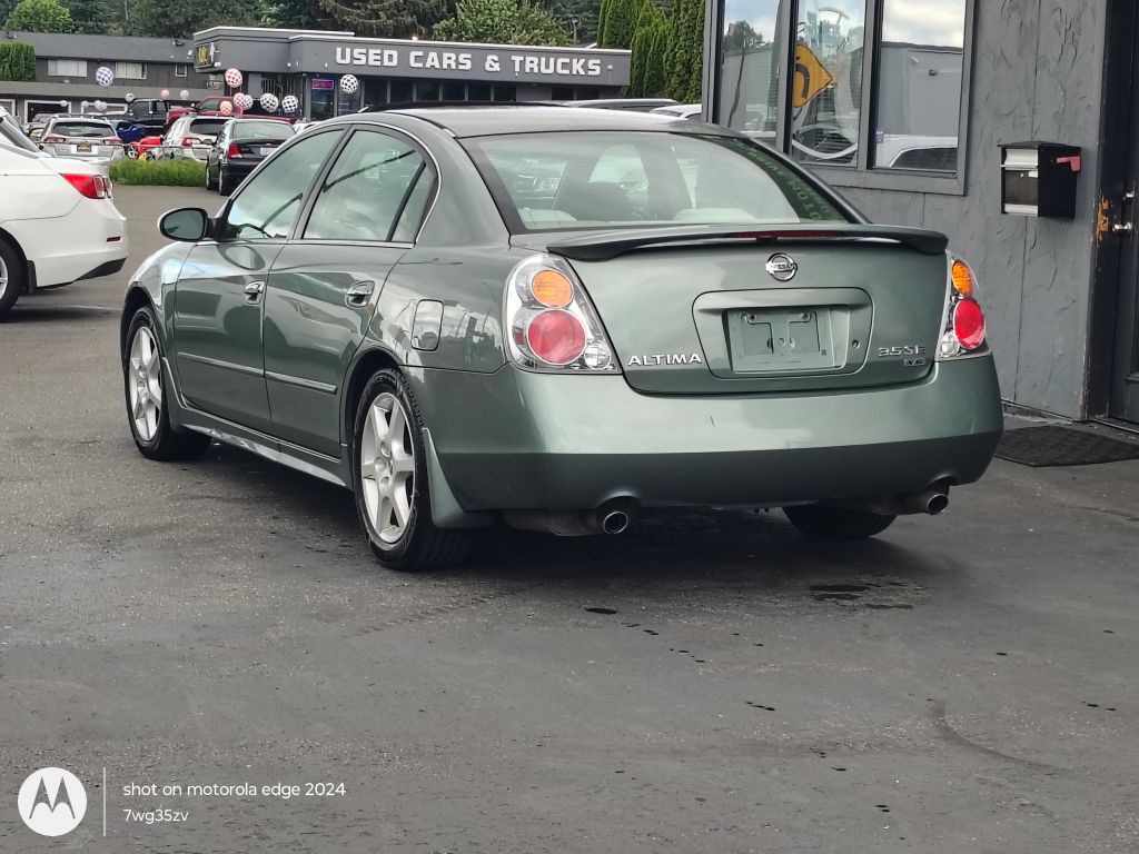 2003 Nissan Altima Image 12