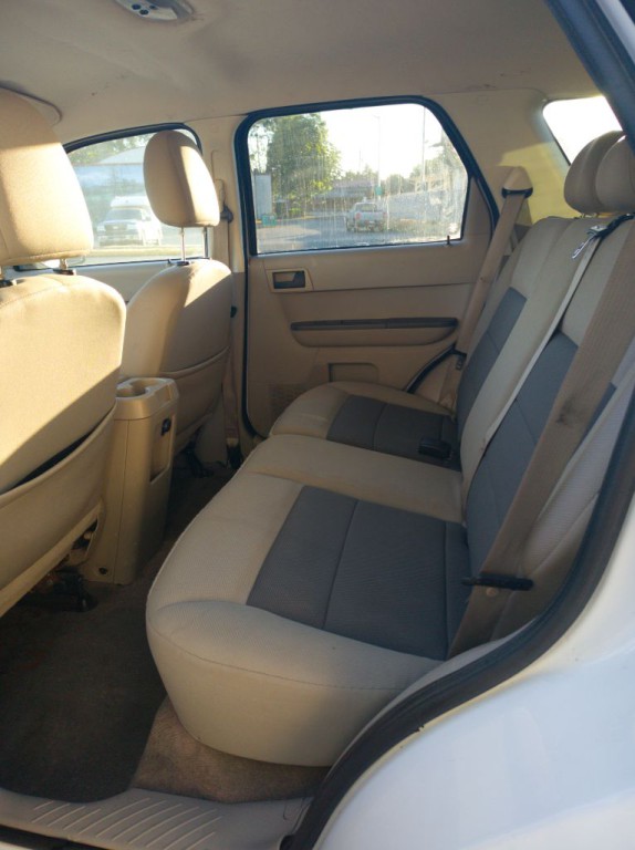 2008 Ford Escape Image 11