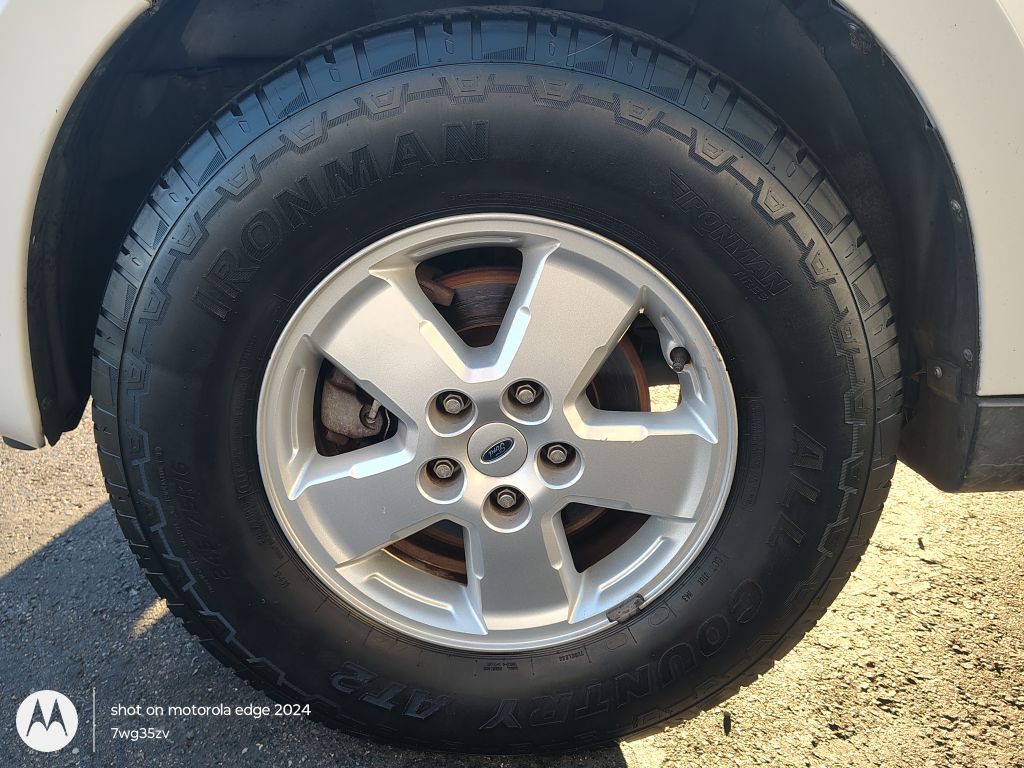2008 Ford Escape Image 15