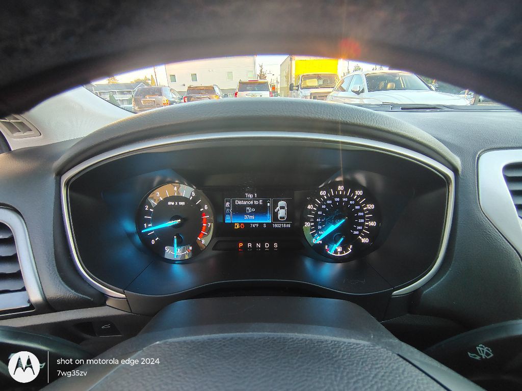 2016 Ford Fusion Image 9