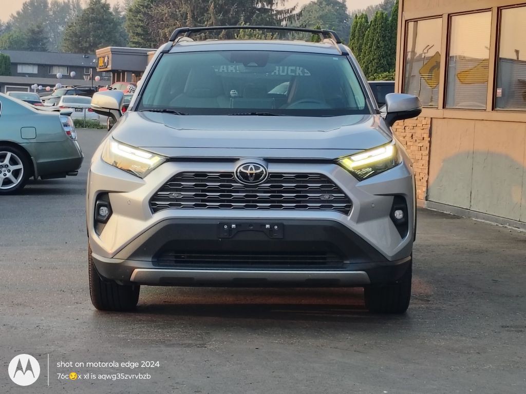 2022 Toyota Rav4 Image 12