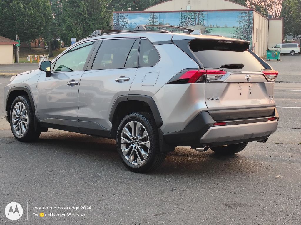 2022 Toyota Rav4 Image 24