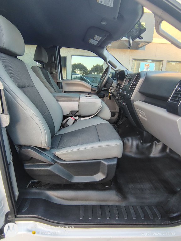 2017 Ford F-150 Image 2