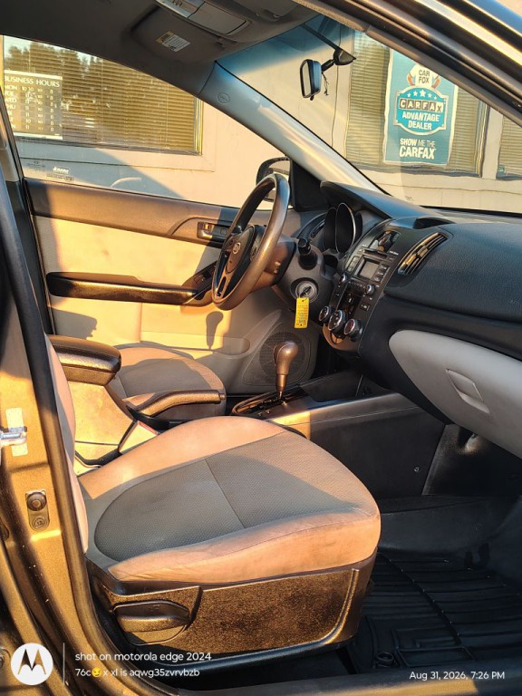 2010 Kia Forte Image 3