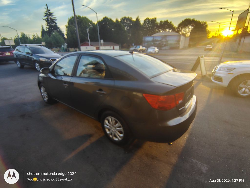 2010 Kia Forte Image 12