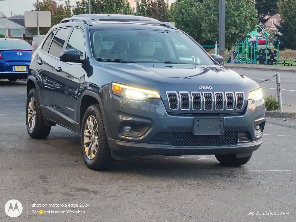 2020 Jeep Cherokee Image 11