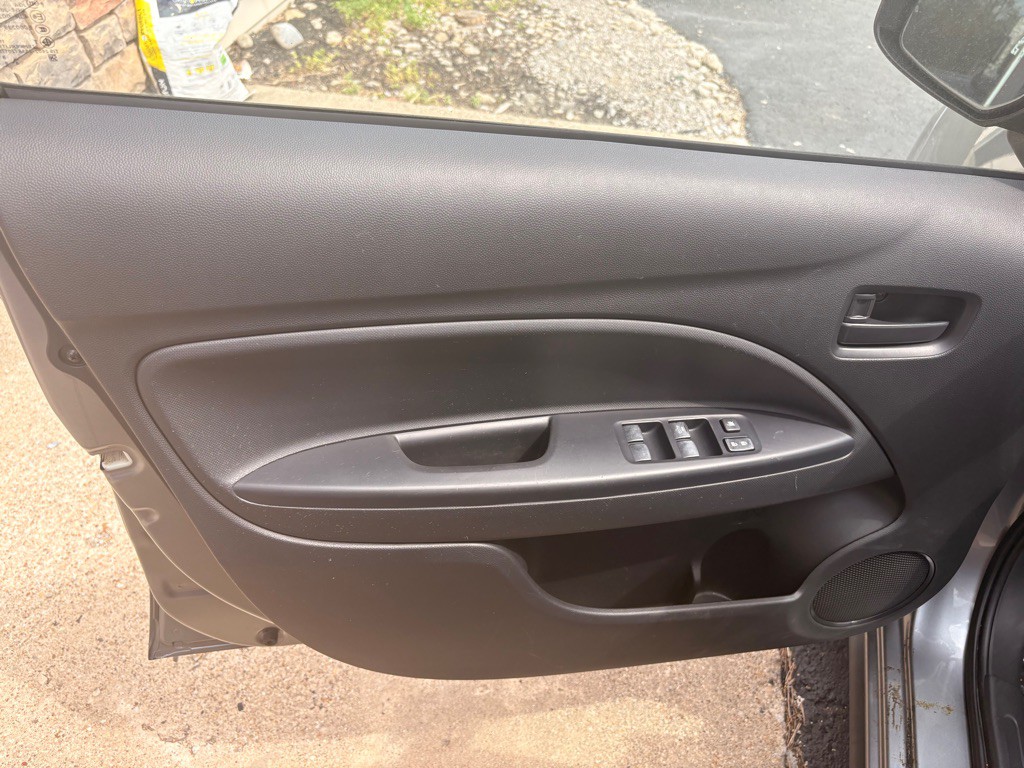2019 Mitsubishi Mirage Image 10