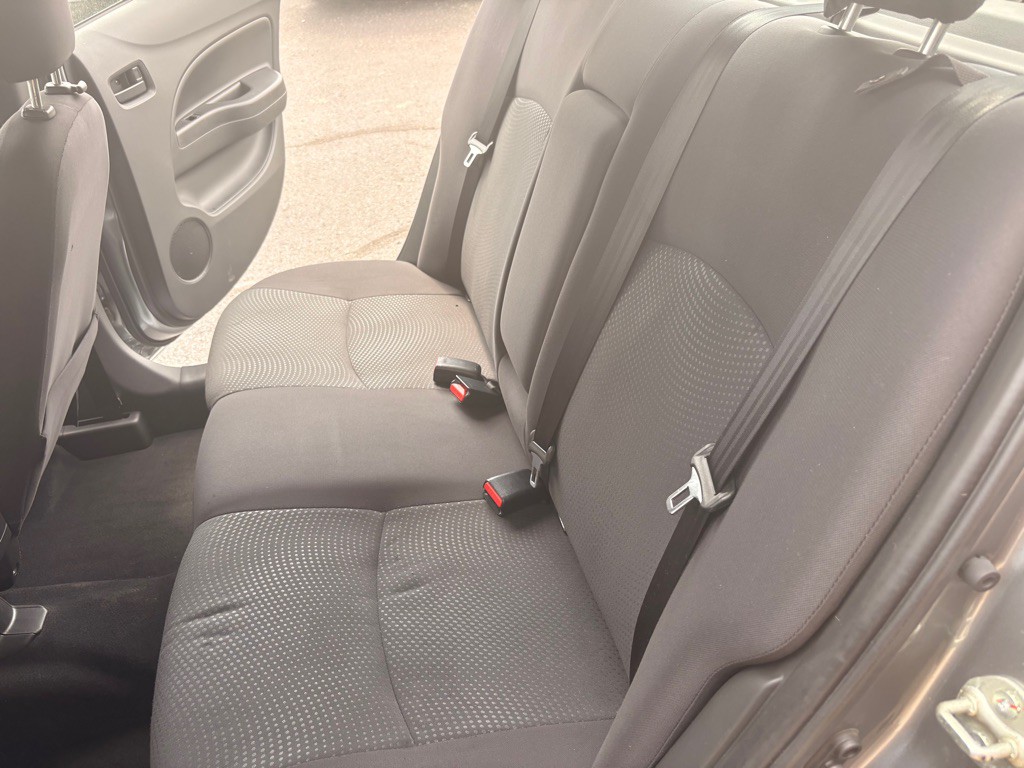 2019 Mitsubishi Mirage Image 12