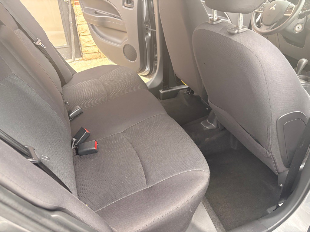 2019 Mitsubishi Mirage Image 15