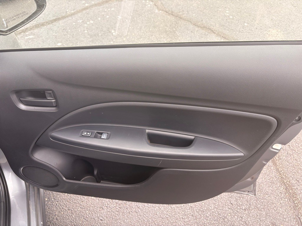 2019 Mitsubishi Mirage Image 21