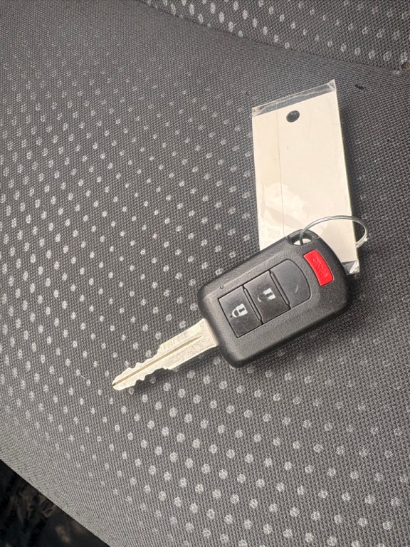 2019 Mitsubishi Mirage Image 27