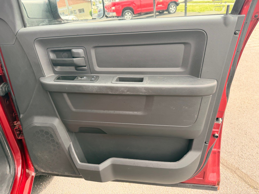 2012 RAM 1500 Image 30