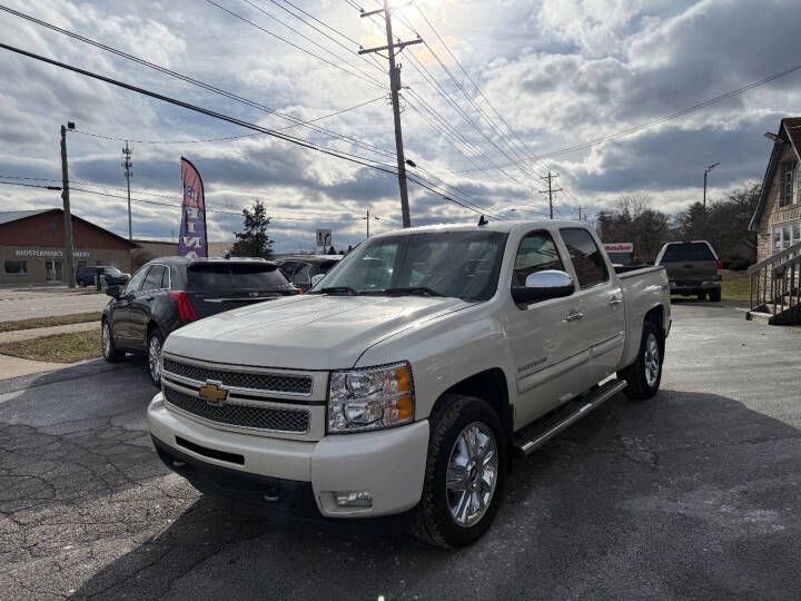 2012 Chevrolet Silverado 1500 Image 2