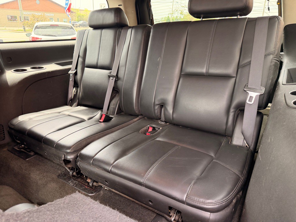 2007 Chevrolet Suburban Image 15