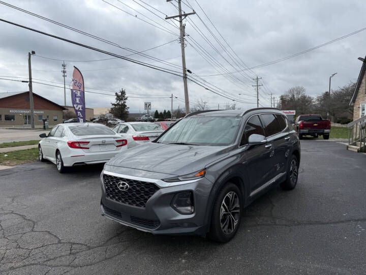 2019 Hyundai Santa Fe Image 2