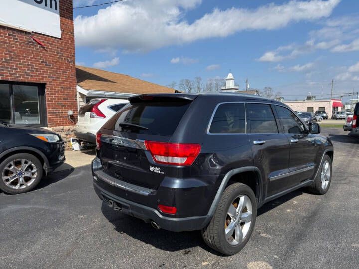 2012 Jeep Grand Cherokee Image 5