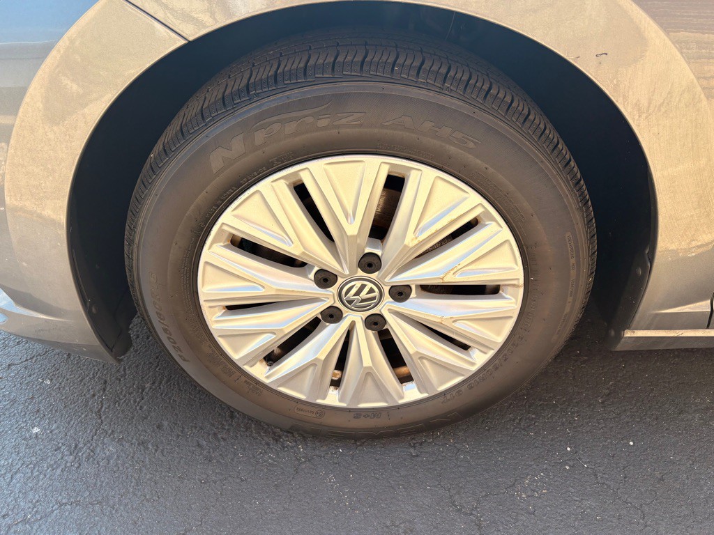 2019 Volkswagen Jetta Image 25