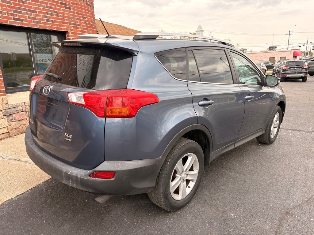 2014 Toyota Rav4 Image 6