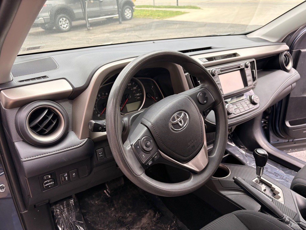 2014 Toyota Rav4 Image 7