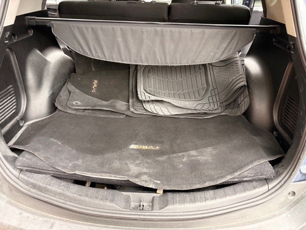 2014 Toyota Rav4 Image 14