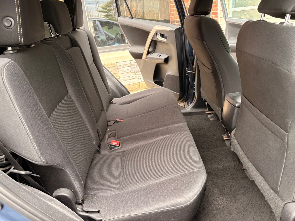 2014 Toyota Rav4 Image 16