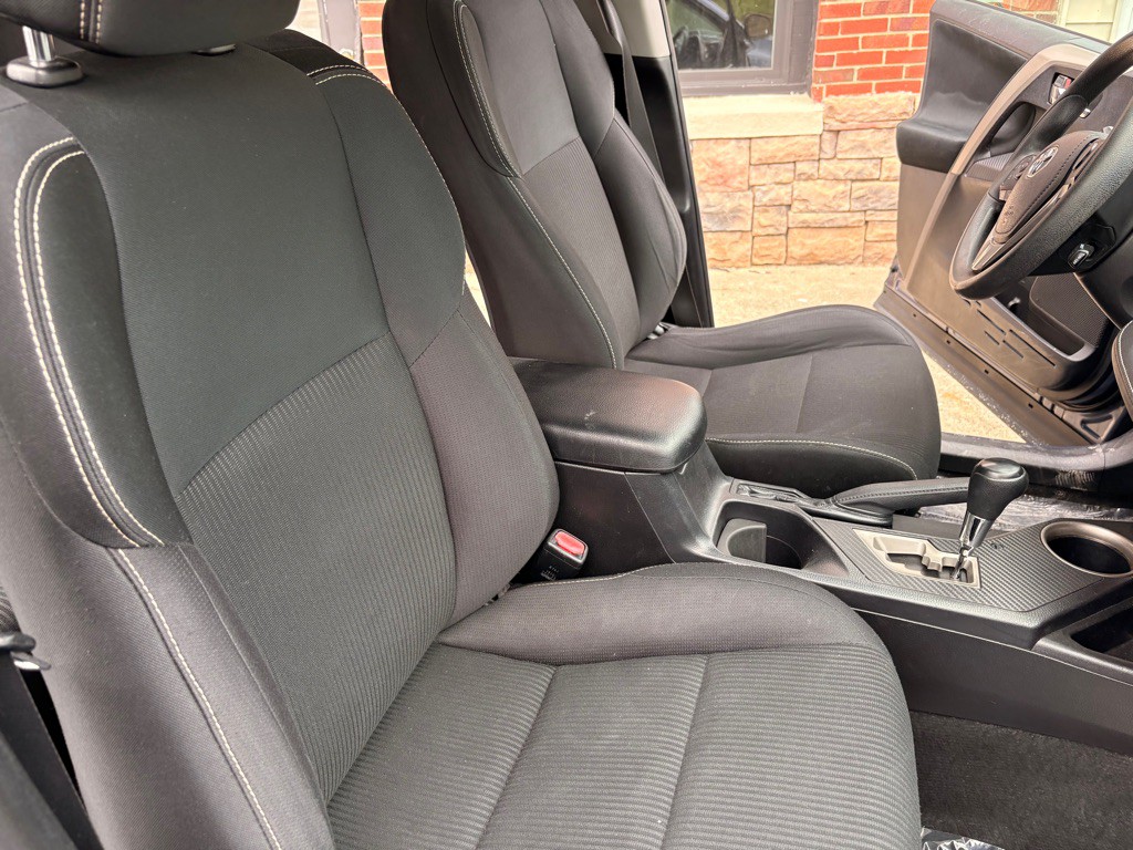 2014 Toyota Rav4 Image 19