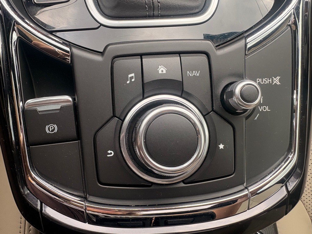 2018 Mazda CX-9 Image 32