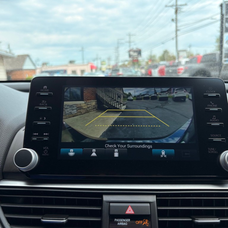 2022 Honda Accord Image 31