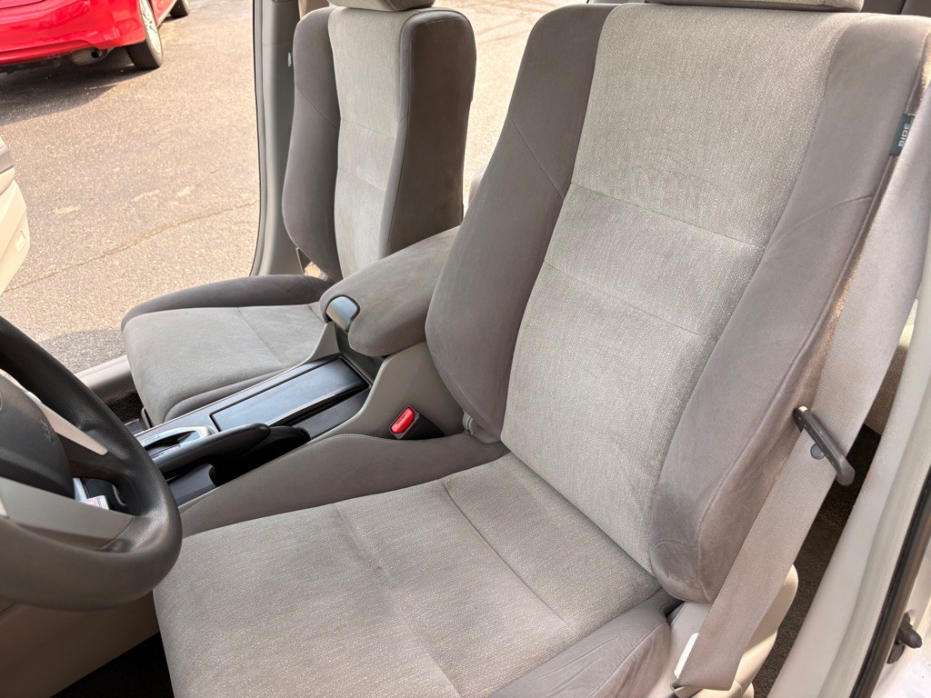 2009 Honda Accord Image 9