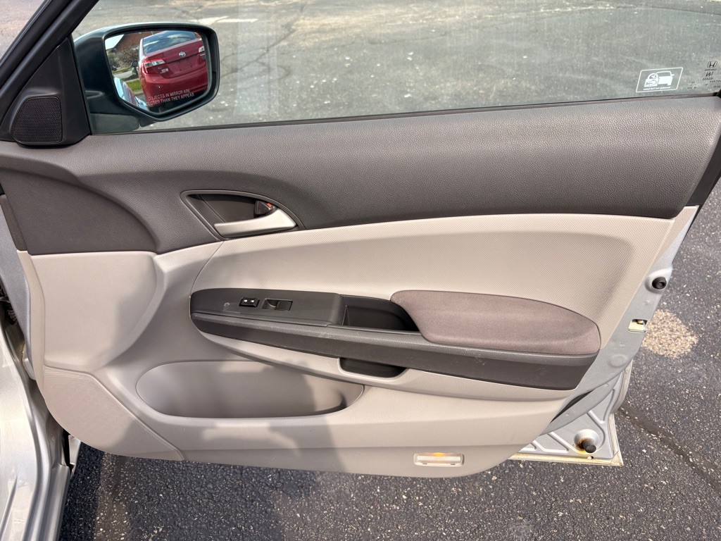 2009 Honda Accord Image 20