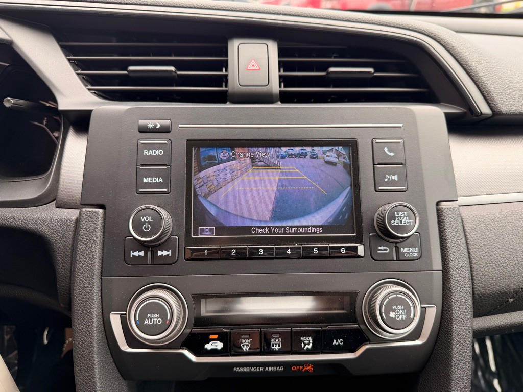 2016 Honda Civic Image 26