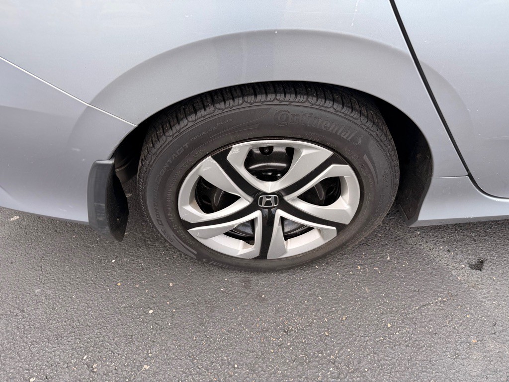2016 Honda Civic Image 30