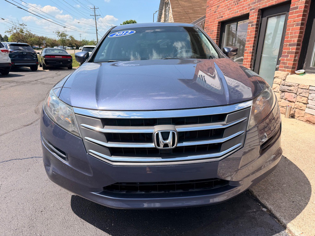 2012 Honda Crosstour Image 3