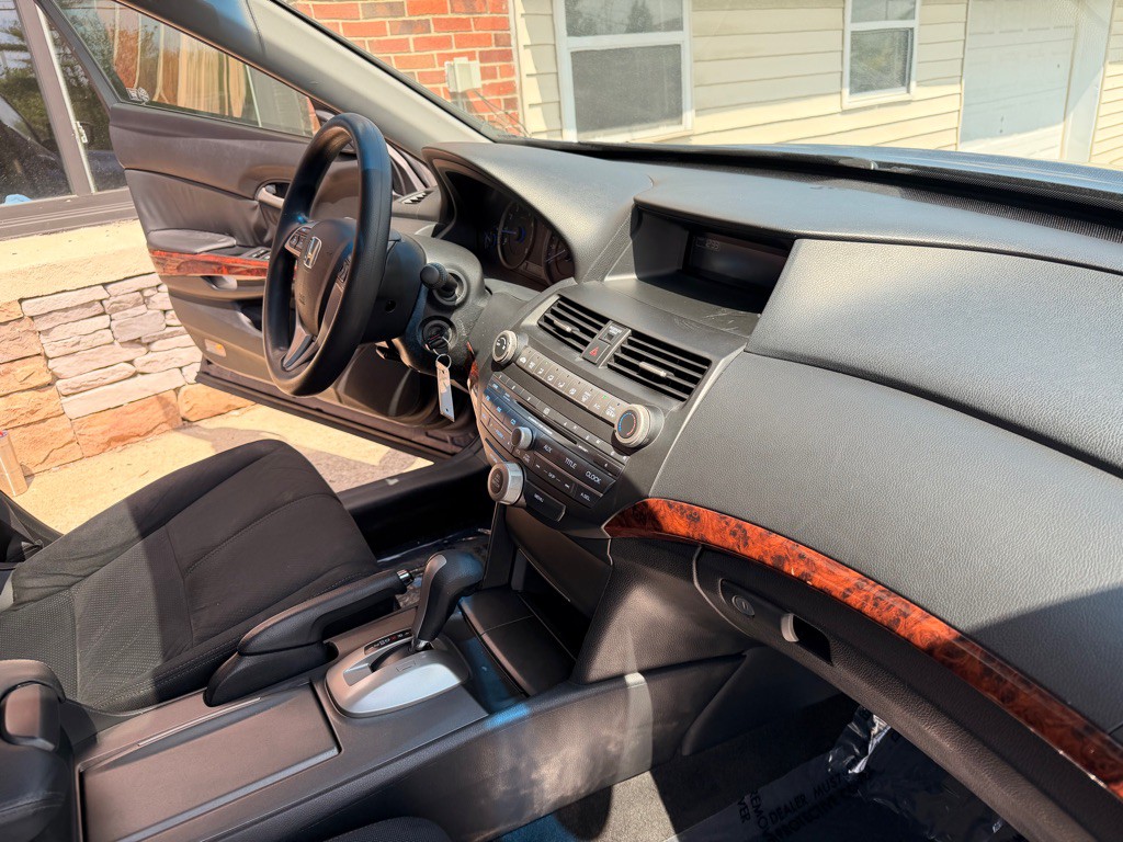 2012 Honda Crosstour Image 19